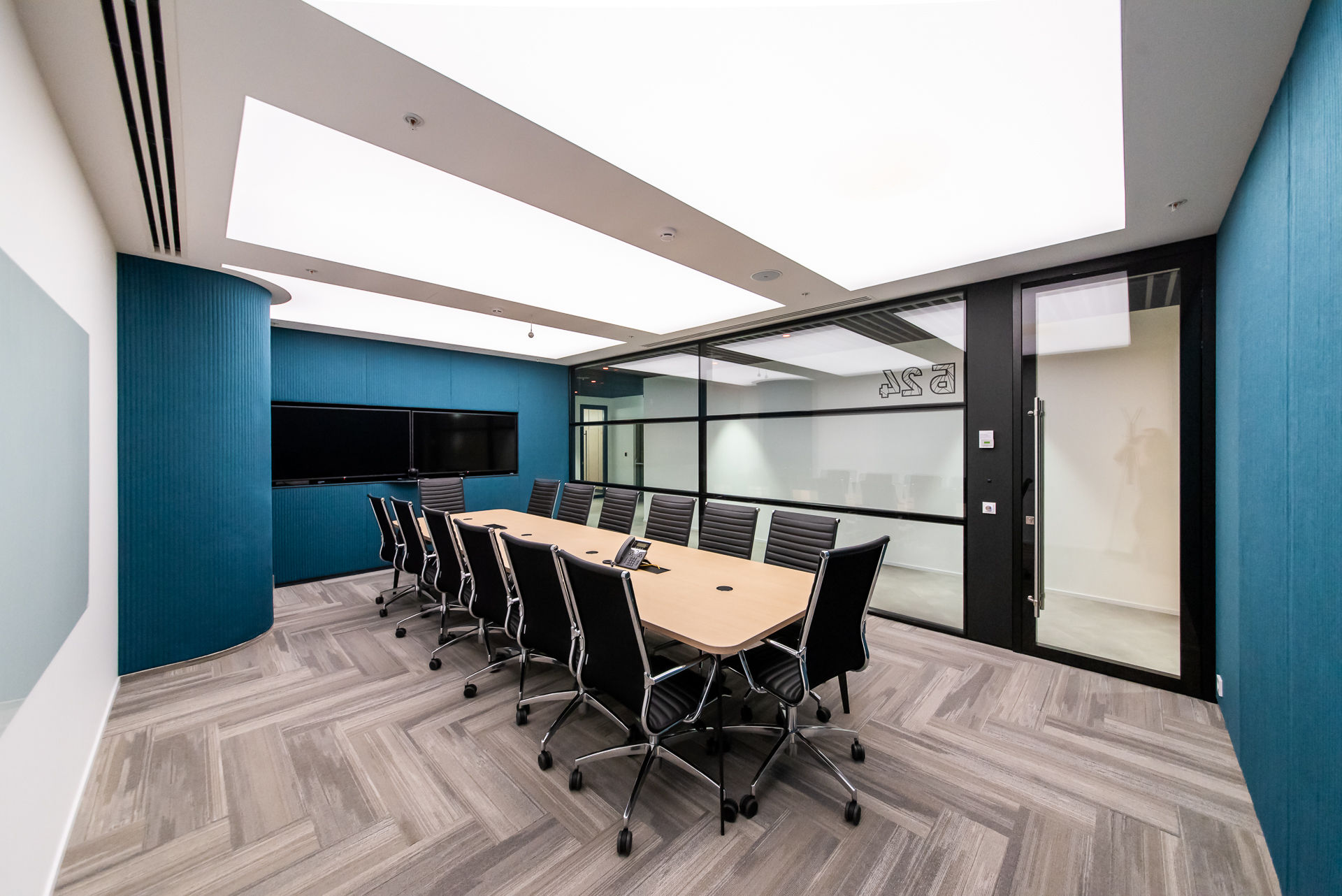 Фото Интерьерные перегородки NAYADA-Intero-700