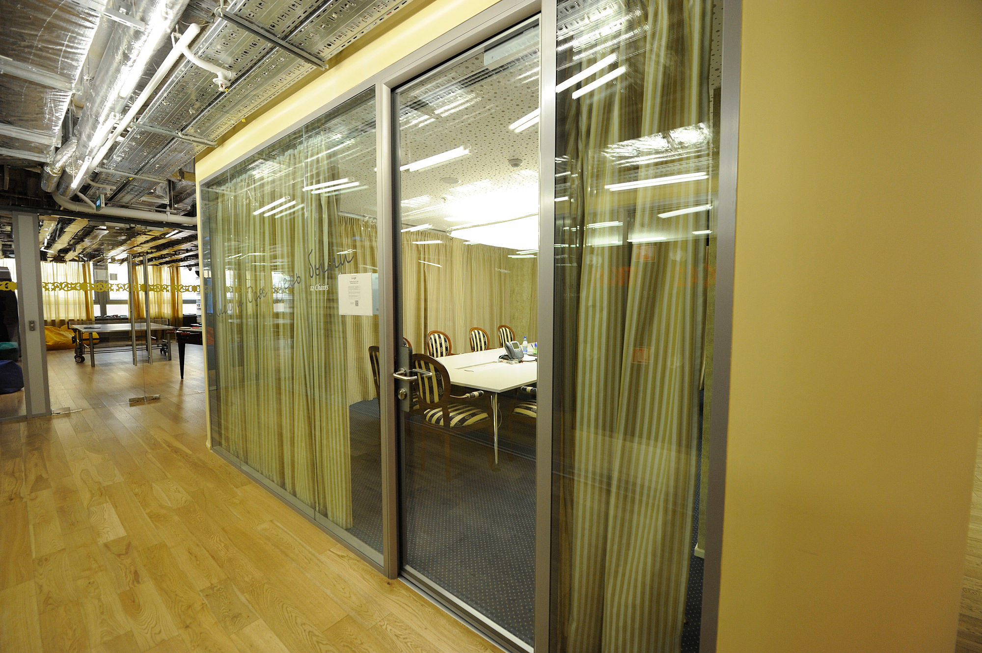 Фото Стеклянные двери Intero N