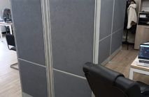 Nayada установила мобильные перегородки серии Nayada-Optima+ в офисе администрации супермаркетов Small.