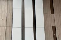 Компания Nayada реализовала маштабный проект с продукцией Смартволл Н7К. Высота перегородки 7280мм, ширина 18400мм.