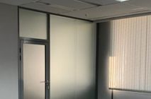 Nayada реализовала проект по установке офисных перегородок 