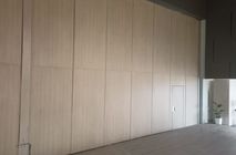 В частную школу 