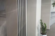 В частную школу 