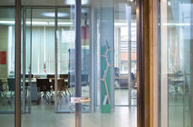 NAYADA Smart Glass - шаг в сторону интеллектуальных пространств.