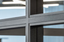 Дверь модели NAYADA Quadro от компании Nayada.