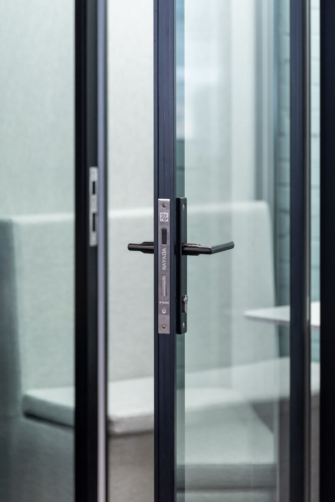 Фото Дверь модели NAYADA Quadro от компании Nayada.