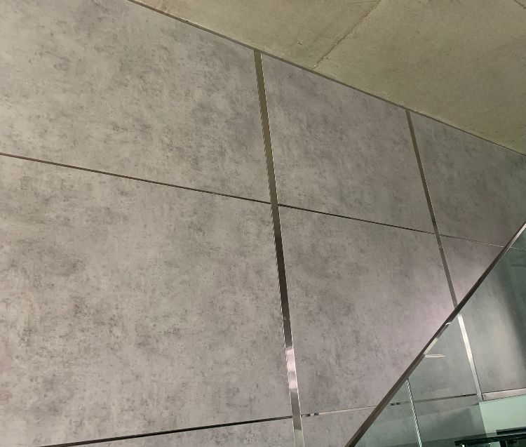 Фото Облицовка стен от компании Nayada.