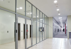 Как выбрать противопожарную перегородку: сравниваем типы и назначения.