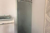 Компания Nayada установила раздвижные двери в одной из столичных квартир.