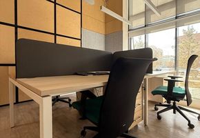 Мобильные перегородки от компании Nayada — это современное решение для организации гибкого и функционального пространства.