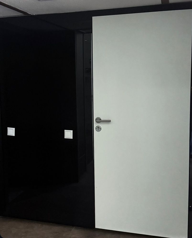 Фото Ламинированные двери от компании NAYADA: когда практичность становится дизайном.