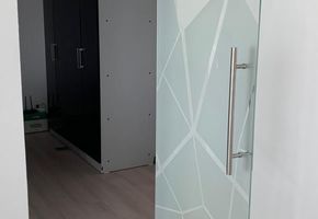 Двери в проекте Nayada реализовала проект для офиса Компании 